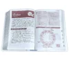 Biblia de Estudio Ser Mujer Letra Grande RV1960, imit. piel blanco floral con índice - Imagen 4