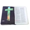 Biblia Letra Grande Mayúscula RV1960, Tapa Dura Azul Cruz - Imagen 3