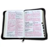 Biblia con Cierre Compacta Letra Grande RV1960, imit piel vino con índice - Apocalipsis 2:7 - Imagen 3