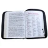 Biblia de Estudio de la Vida Plena con Cierre RV1960, imit piel , negro con índice - Imagen 4