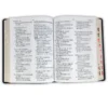 Biblia Letra Súper Gigante RV1960, letra 19 puntos, piel fabricada, negro con índice - Imagen 3