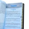 Biblia de estudio RVR 1960 , llamados a la reconciliación , piel negro Con Índice - Imagen 3
