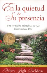 Alternative view of En la Quietud de su Presencia - Tapa Blanda -  Nancy Leigh DeMoss