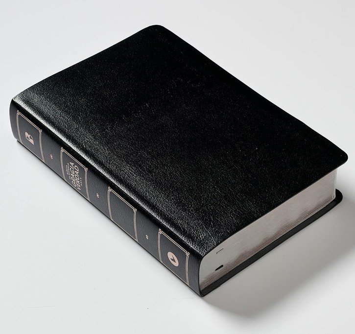 NBLA Biblia de Estudio Gracia y Verdad, Piel Fabricada, Negro - R. Albert Mohler Jr. - Imagen 4