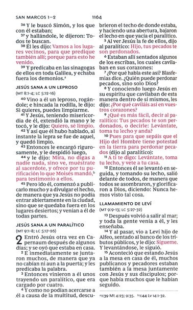 RVR60 Santa Biblia Compacta Letra Grande Imitación Piel Café con Cierre - Imagen 10