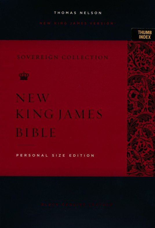 NKJV, Personal Size Reference Bible, Sovereign Collection, Genuine Leather, Black, Red Letter, Thumb Indexed, Comfort Print: Holy Bible, New King James Version - Imagen 2