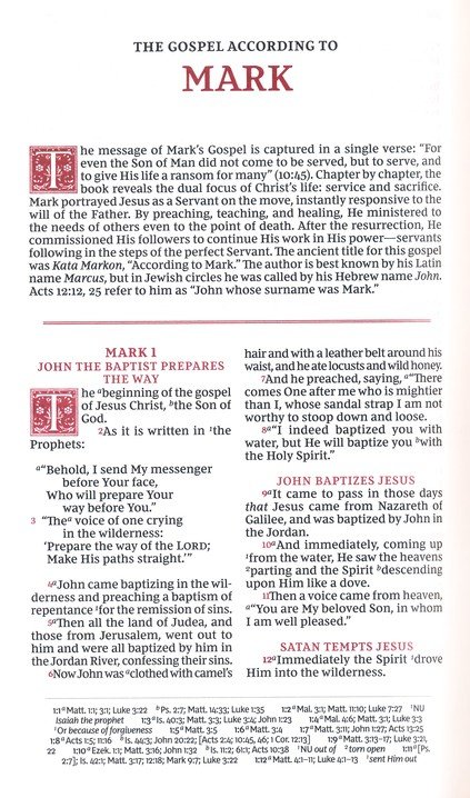 NKJV, Personal Size Reference Bible, Sovereign Collection, Genuine Leather, Black, Red Letter, Thumb Indexed, Comfort Print: Holy Bible, New King James Version - Imagen 7