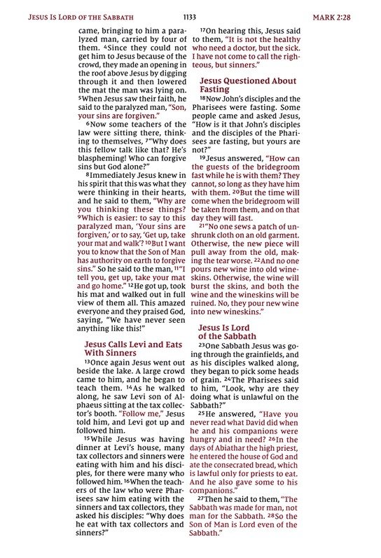 NIV, Wide Margin Bible, Leathersoft, Navy, Red Letter, Comfort Print - Imagen 9