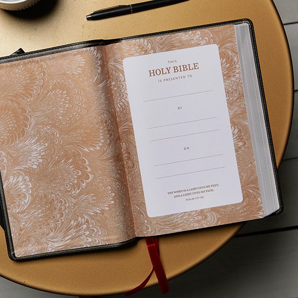 KJV Large Print Bible w/ 53,000 Cross References, Brown Genuine Cowhide Leather, Red Letter, Comfort Print - Imagen 11