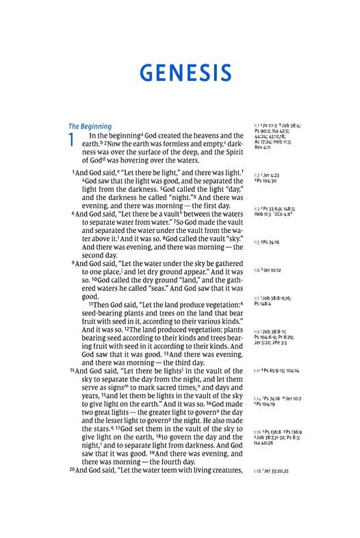 NIV, Side-Column Reference Bible (Deep Study at a Portable Size), Personal Size, Leathersoft, Black, Comfort Print - Imagen 5