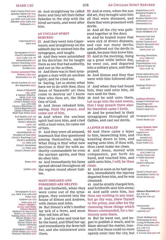 KJV, Thompson Chain-Reference Bible, Hardcover, Yellow Gold, Red Letter, Comfort Print - Imagen 7